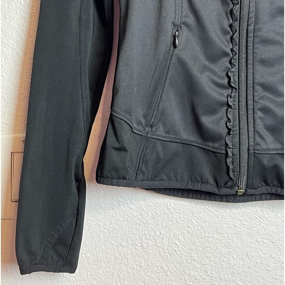Athleta Prevail Ruffle Reflective Jacket Black XSmall - Picture 3 of 9